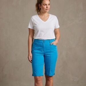 Y2K Simon Chang  Blue Bermudas Shorts, Trendy Coastal Grandma Vibe, size 12